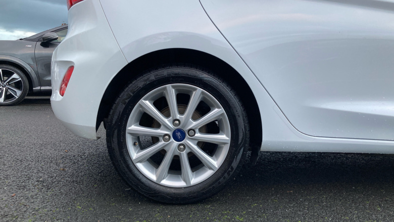 Ford Fiesta 1.0 EcoBoost Hybrid mHEV 125 Titanium 5dr Petrol Hatchback